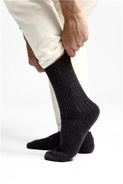 Colorful Standard MERINO WOOL BLEND SOCK - DEEP BLACK