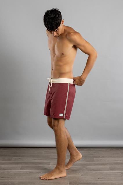 Rhythm Heritage trunk merlot