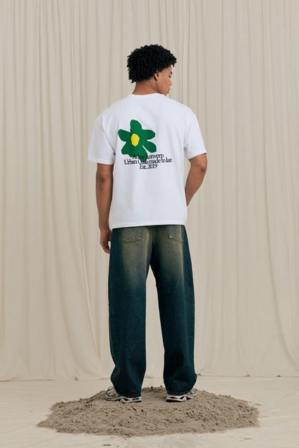 Arbor Antwerp Flower Oasis Green T-shirt